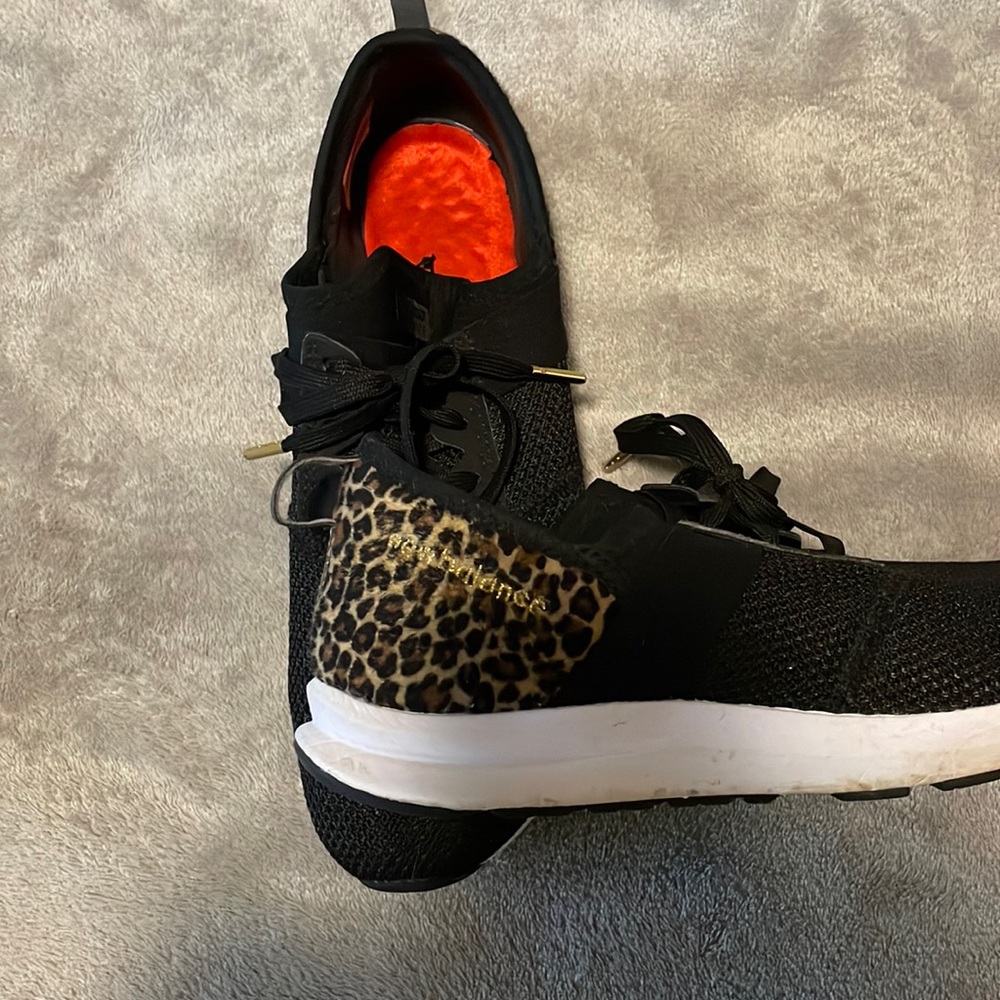 New balance cheetah print sneakers